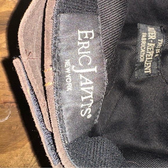 Eric Javits Brown Suede Newsboy Cap - Picture 6 of 6